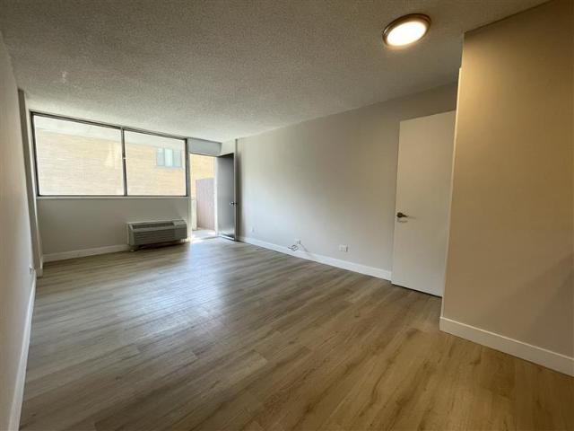Apartment for rent in St. Leonard's, Quebec