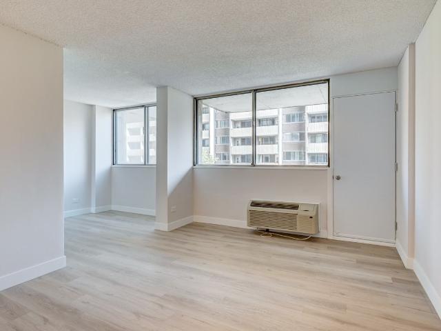 Apartment for rent in St. Leonard's, Quebec