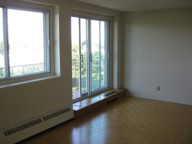 Apartment for rent in Mulhurst Bay, Ontario