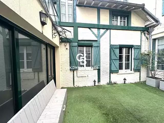 Maison vente à Saint-Germain-en-Laye, Le Vésinet