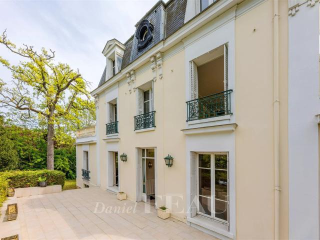 Maison vente à Saint-Germain-en-Laye, Le Vésinet