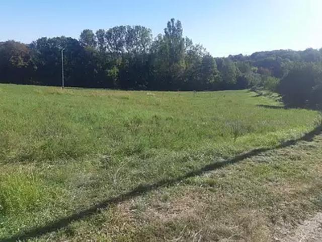 Terrain vente à Le Plantou, Le Vigan-en-Quercy