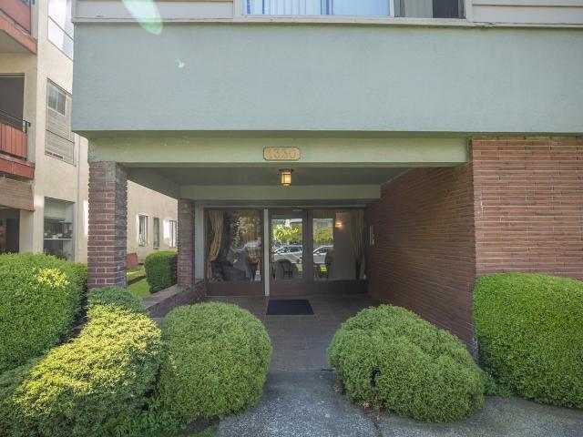 Apartment for rent in Vancouver, British Columbia
