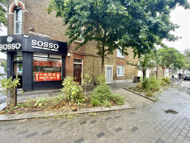 Studio for rent in Leyton, Greater London