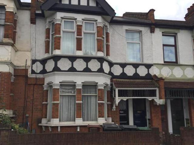 House for rent in Lyons, Greater London