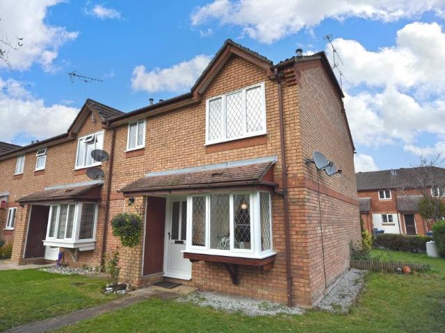 Apartment for rent in Weybourne, Waverley