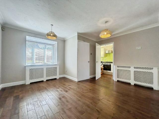 House for rent in Fole, Surrey