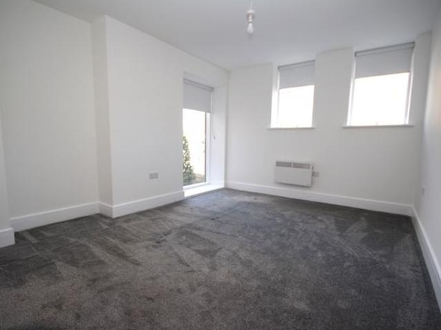 Apartment for rent in Bolton, Springfield
