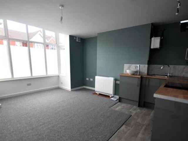 House for rent in Goldthorn Hill, West Midlands
