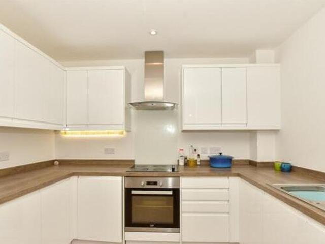 House for sale in South Ashford, Bridgefield