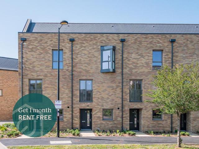 House for rent in Barton Park, The Slade