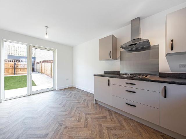 House for rent in Barton Park, Oxford