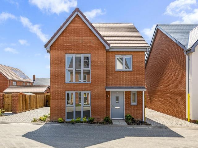 House for rent in East Gores, Fordham Heath