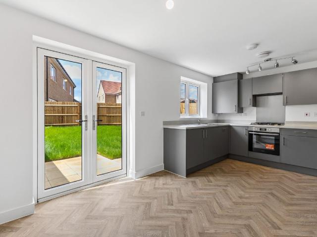 House for rent in Pebsham, Heathlands