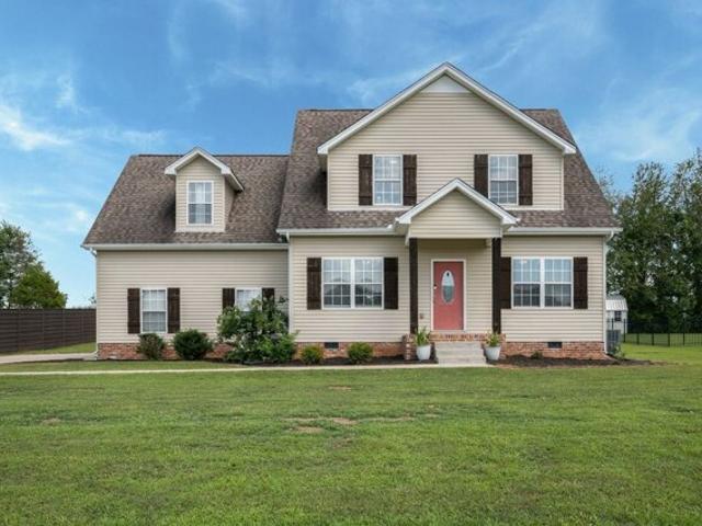 House for sale in Ashland City, Tennessee