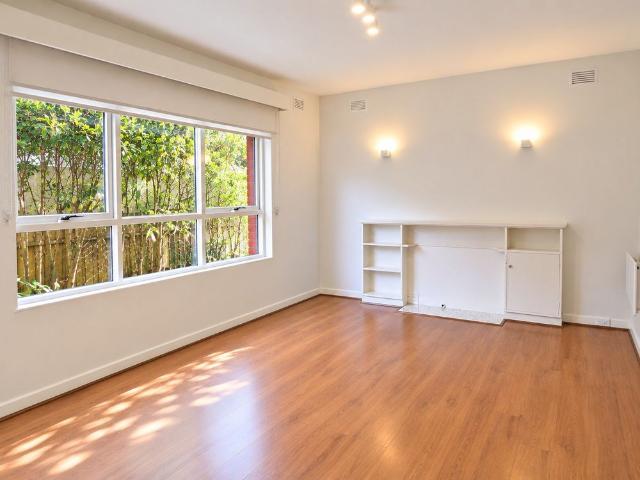 Apartment for rent in Caulfield North, Melbourne