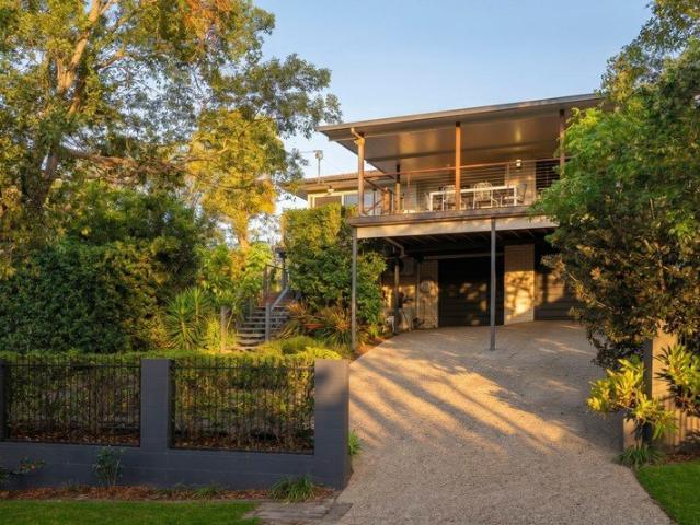 House for sale in Chapel Hill, Greater Brisbane