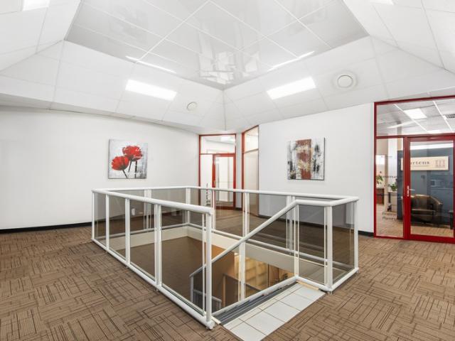 Office for rent in Kings Creek, Queensland