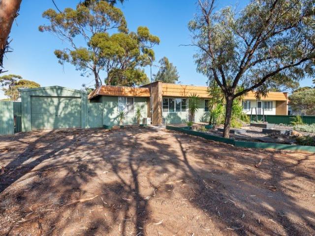 Duplex for sale in Kambalda West, Western Australia