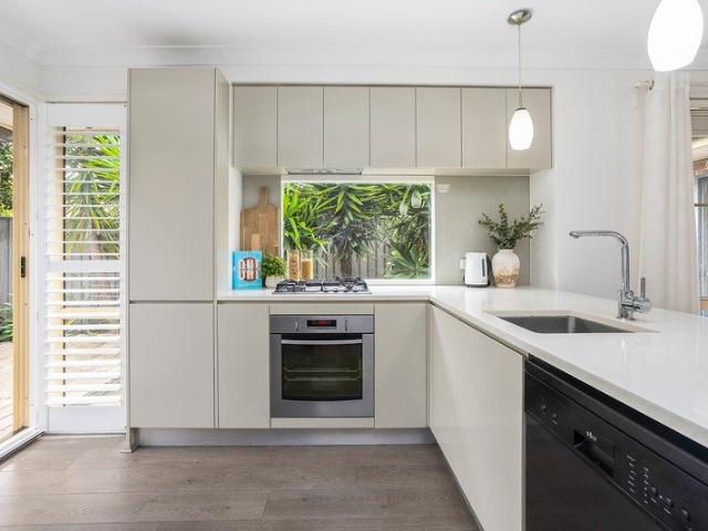 Villa for rent in Sutherland, New South Wales