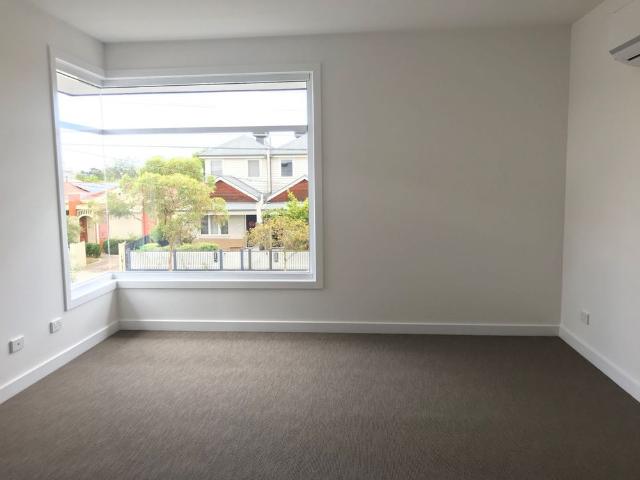 Townhouse for rent in Northcote, Melbourne