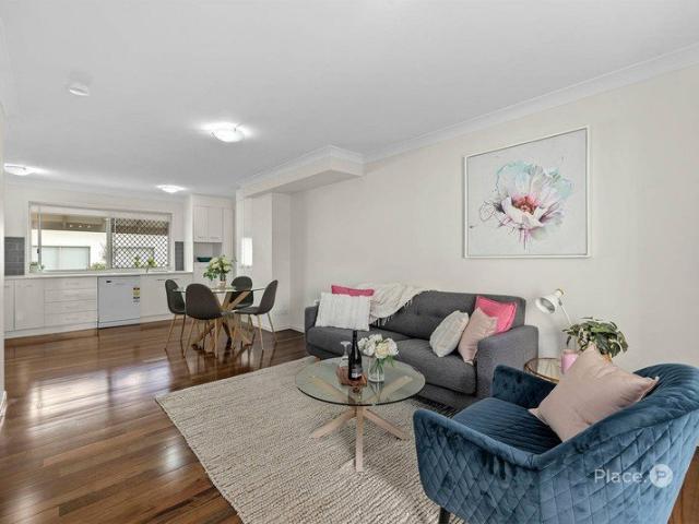 Townhouse for sale in Toombul, Queensland