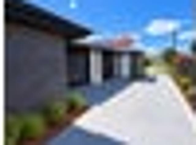 Townhouse for rent in Leamington, Cambridge