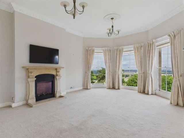 Apartment for rent in Upper Welland, Malvern Hills