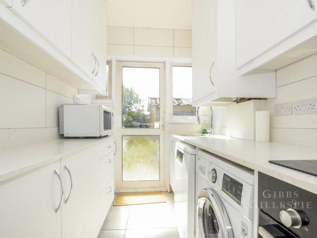 House for rent in Lane, Greater London