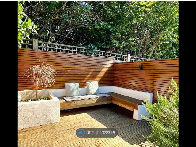 House for rent in London Borough of Lewisham, Isle Of Man