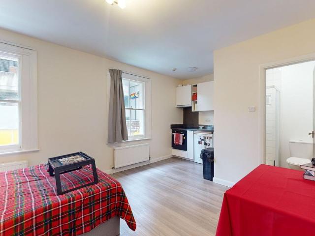 Studio for rent in Hammersmith, Greater London