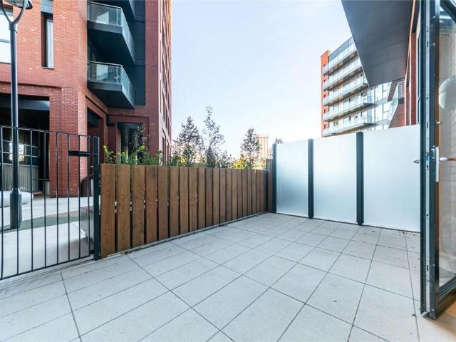 House for rent in Blackwall, Greater London