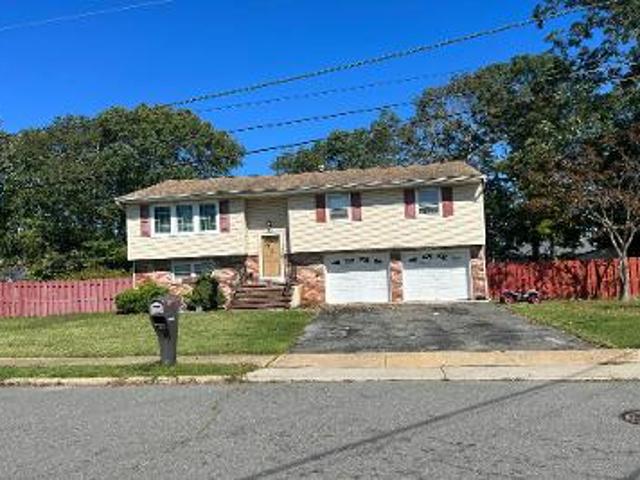 House for sale in Brick