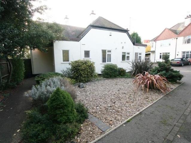 House for rent in Alton Barnes, Essex