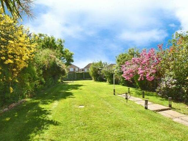House for sale in Dale Hill, Essex