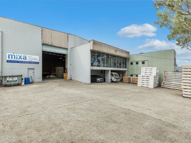 Warehouse for rent in Wetherill Park, Sydney