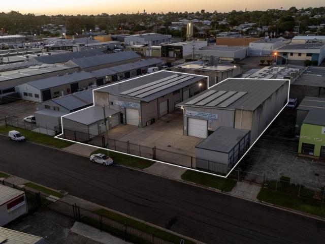 Warehouse for rent in Toombul, Queensland