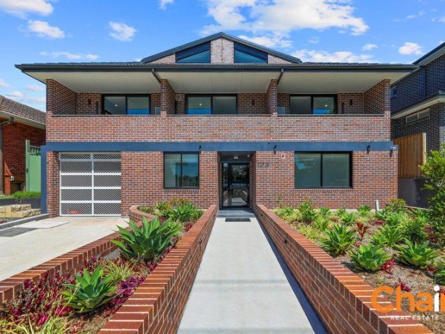 Granny Flat for rent in Epping, Sydney