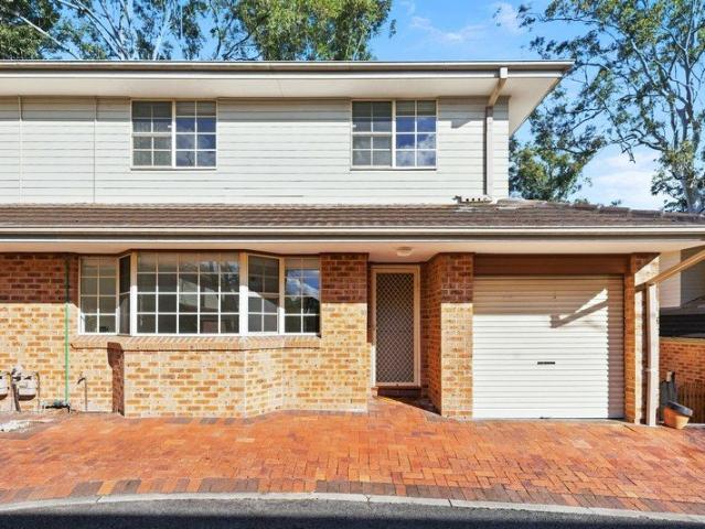 Townhouse for rent in Sydney, New South Wales