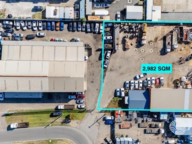 Warehouse for sale in Rockingham, Western Australia