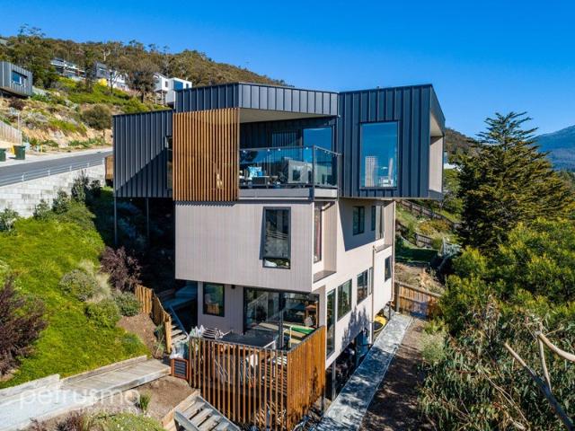 Apartment for sale in Hobart, Tasmania