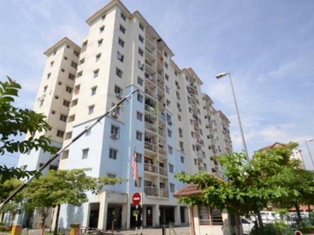 Apartment for sale in Petaling, Damansara Damai