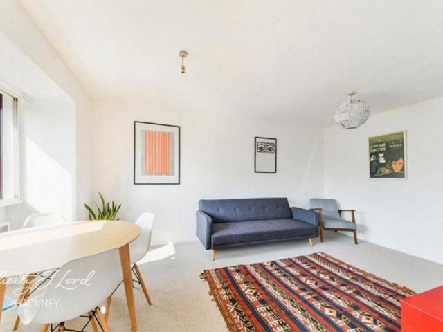 Apartment for rent in Upper Clapton, Greater London