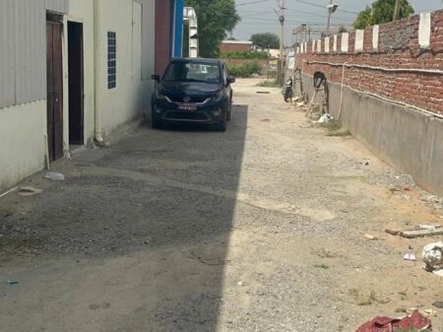 Commercial for rent in Pink City, Jetpur