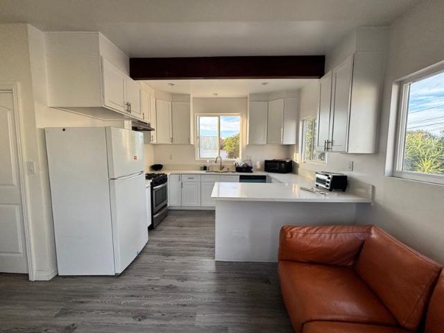 Room for rent in Canoga Park, California