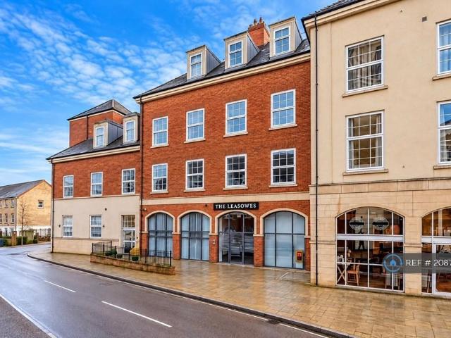 Apartment for rent in Dickens Heath, Solihull
