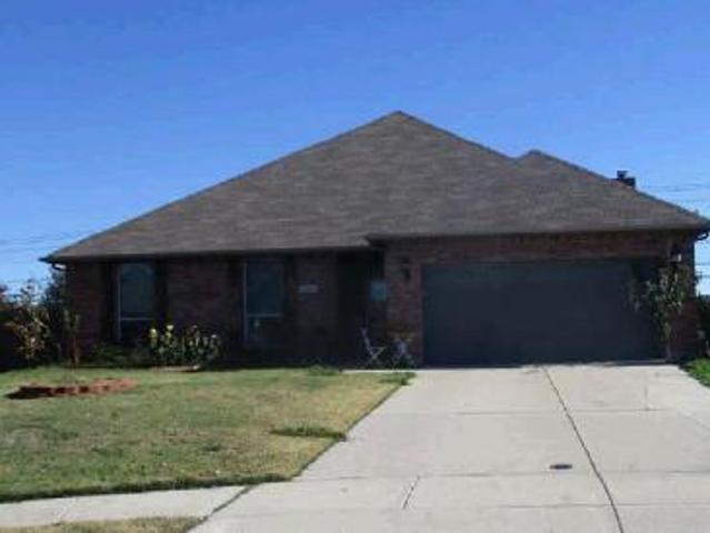 House for sale in Haslet