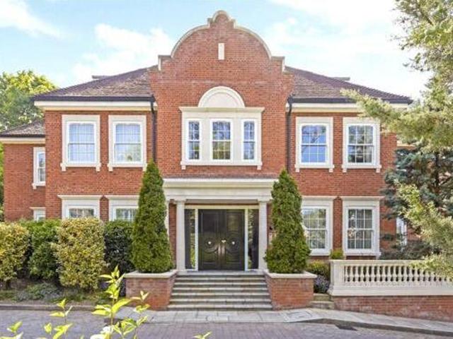House for sale in Leatherhead, Mole Valley