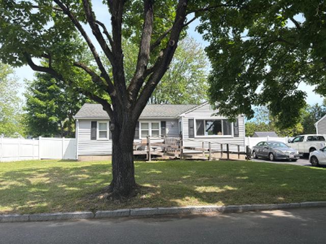 House for sale in Hampden, Massachusetts