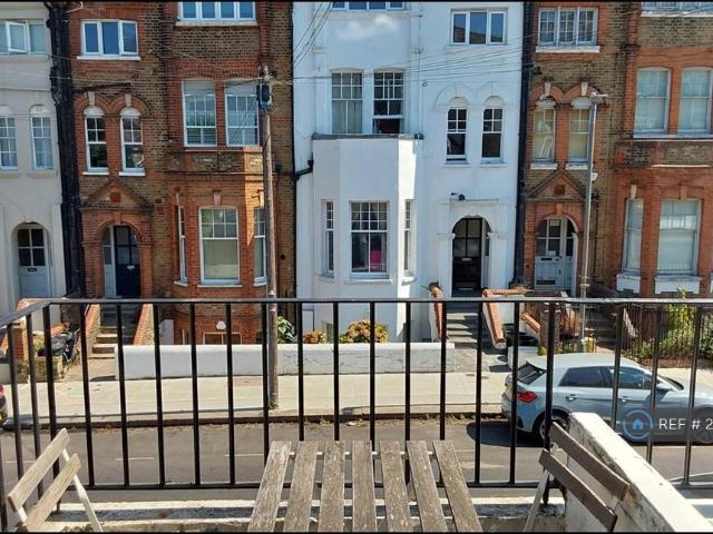 Apartment for rent in Clapham Junction, Greater London